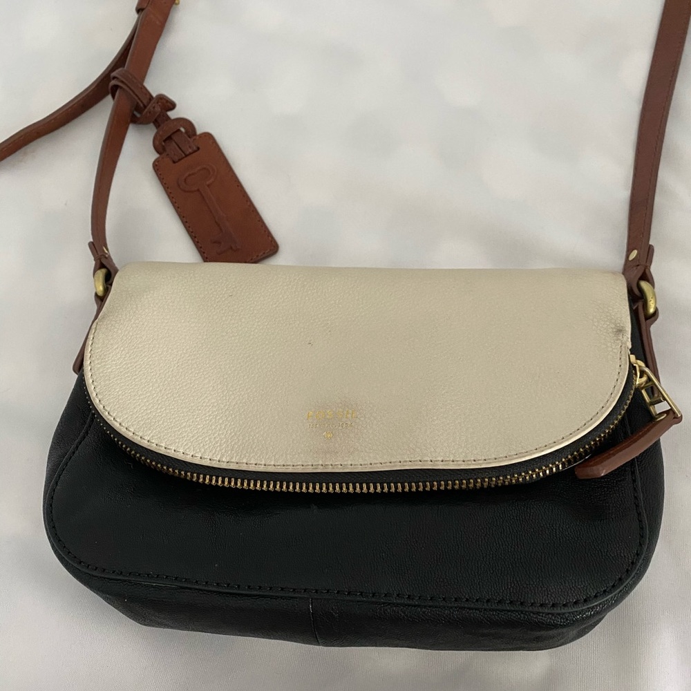 Fossil Leather Crossbody